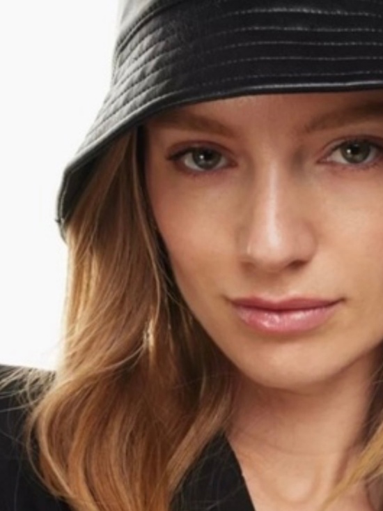 Aritzia Sandra Bucket Hat Faux Leather - Picture 9 of 10